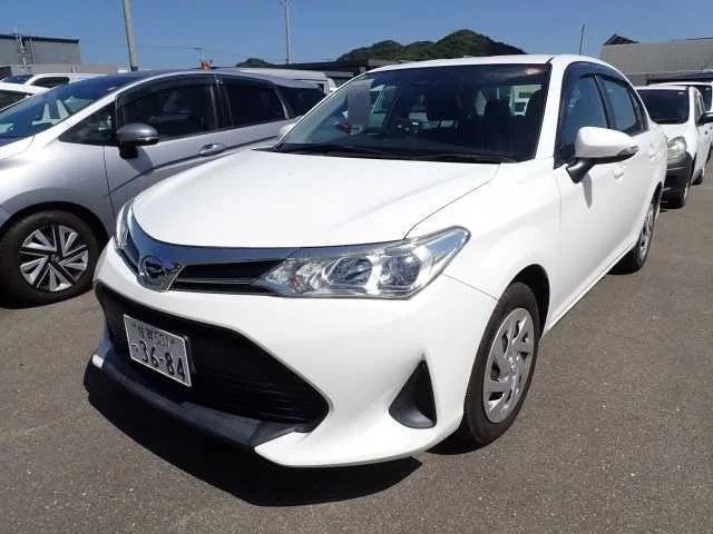 Toyota Corolla Axio NRE161 2018